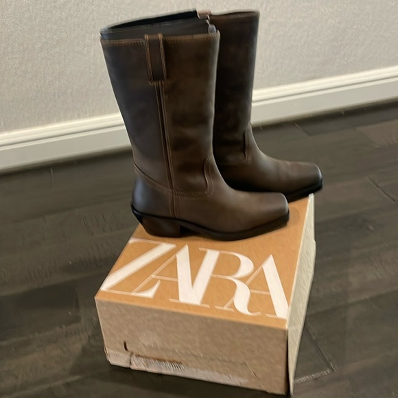 LEATHER BIKER BOOT - Picture 1 of 4